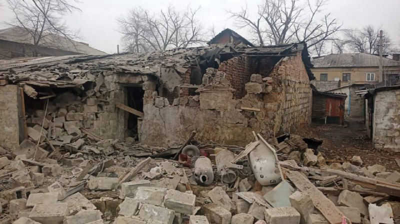 Daños causados por bombardeos en Hirnyk, región de Donetsk
