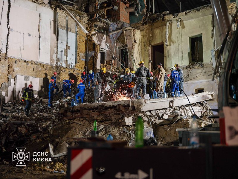 Overnight a body of a boy extracted from the rubble after Russian missile strikes yesterday morning. Death toll in Kyiv rises to 27 killed, 117 wounded