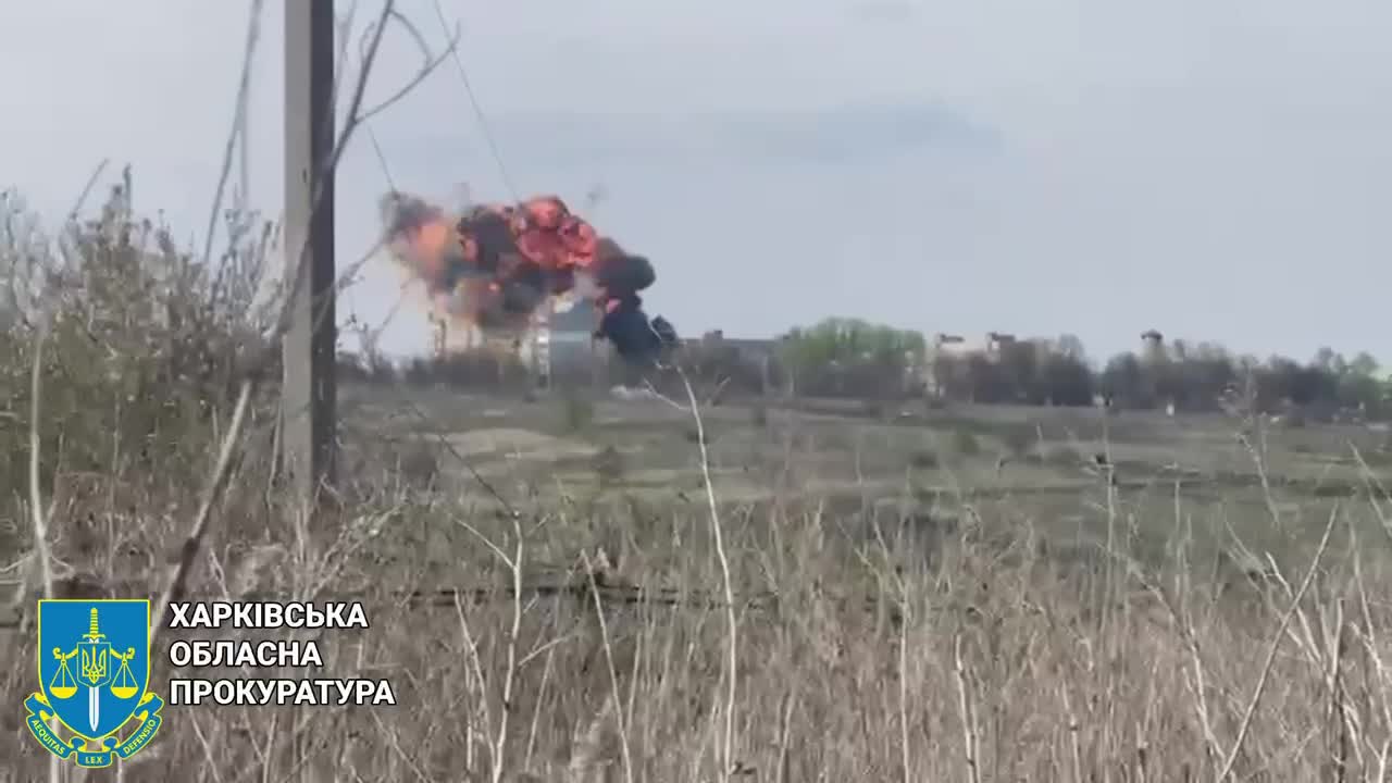 Una persona resultó herida en un ataque aéreo con una bomba ODAB-1500 contra una vivienda en Kupiansk, región de Járkov.