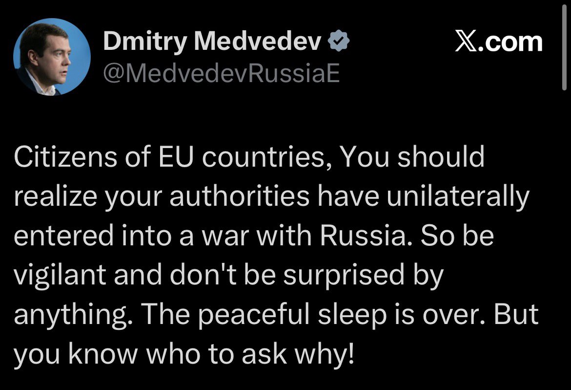 Nach dem Einschlag einer russischen Drohne in einen Wohnkomplex im Osten Rumäniens und der anschließenden Ankündigung zusätzlicher Sanktionen der Europäischen Union (EU) gegen Russland hat der stellvertretende Vorsitzende des Sicherheitsrates der Russischen Föderation, Dmitri Medwedew, die EU-Staaten gewarnt und erklärt, ihre Regierungen seien „einseitig in einen Krieg mit Russland eingetreten.