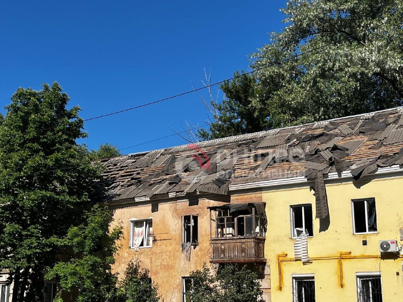 Bei russischen Luftangriffen in der Stadt Dnipro wurden 7 Menschen getötet und 35 verletzt.