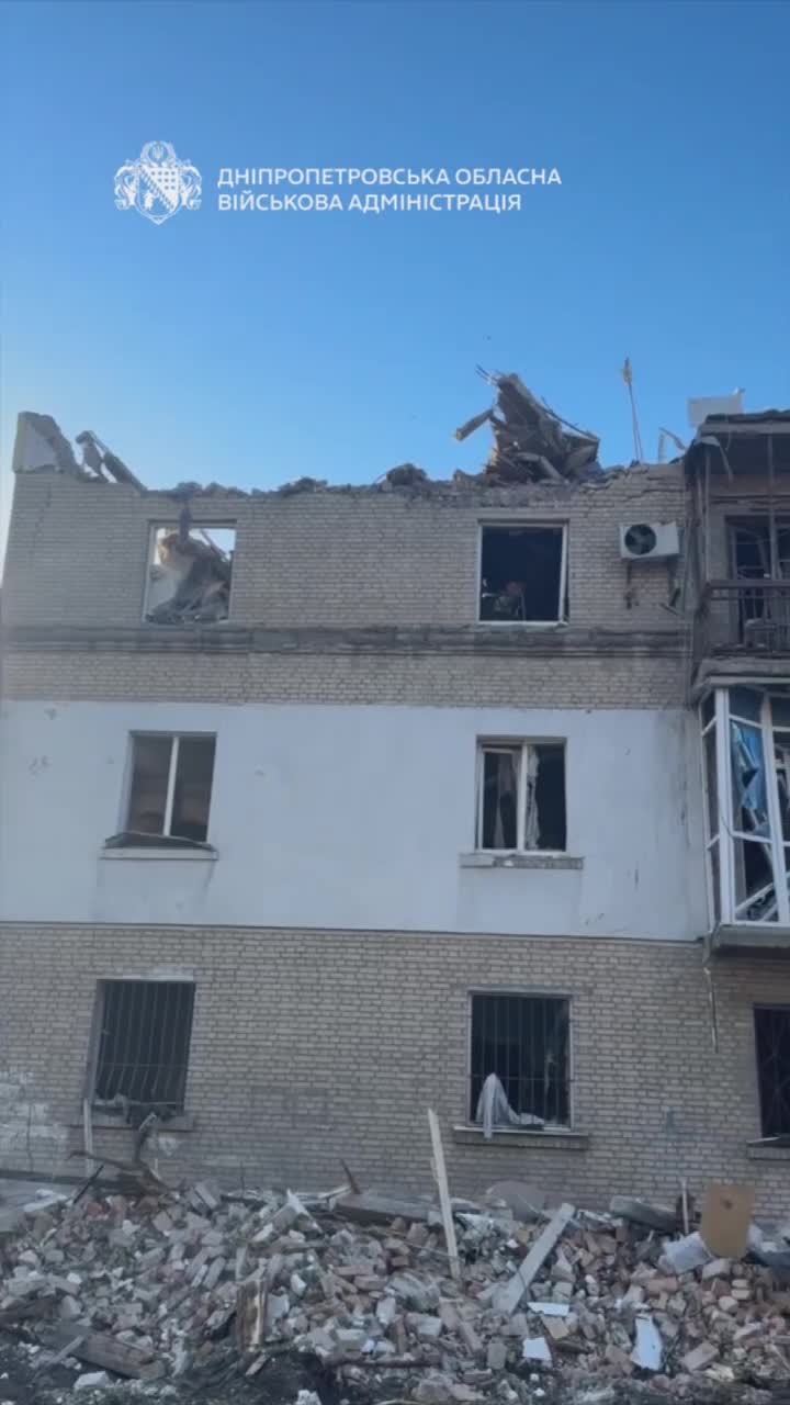 Die Zahl der Todesopfer durch den russischen Raketenangriff in der Stadt Dnipro ist auf 9 Tote und 37 Verletzte gestiegen.