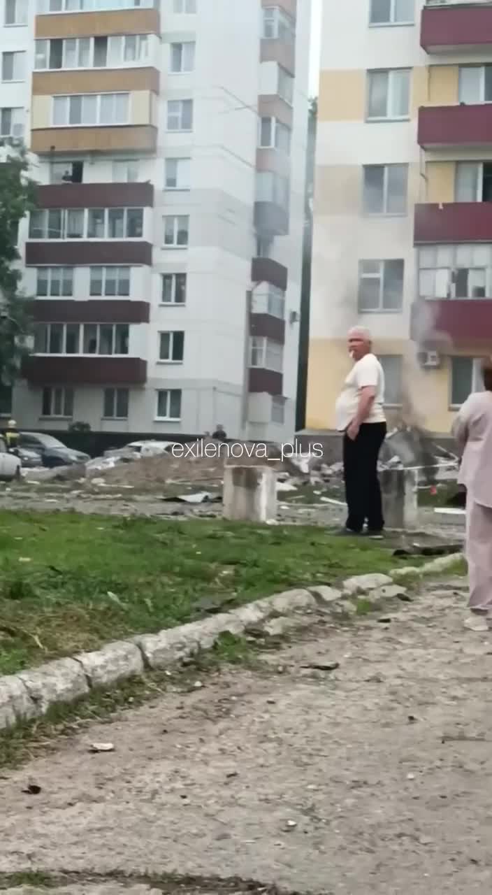 Una casa resultó dañada en Nizhnekamsk.